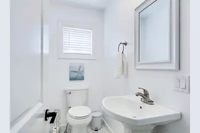 25 Hampden Rd, Falmouth, MA 02536 - Photo 3