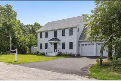 25 Hampden Rd, Falmouth, MA 02536 - Photo 1