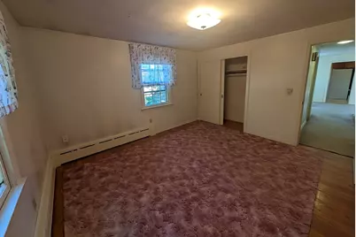 21 Vernon St, Oxford, MA 01540 - Photo 15