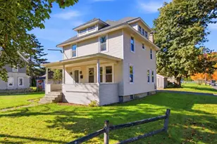 25 Park Ave, Greenfield, MA 01301 - Photo 1
