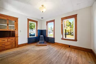 25 Park Ave, Greenfield, MA 01301 - Photo 15