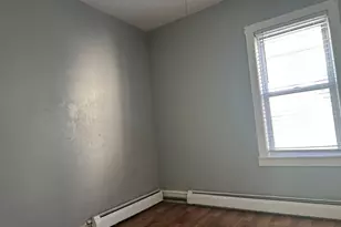 178 Mott St, Fall River, MA 02721 - Photo 1