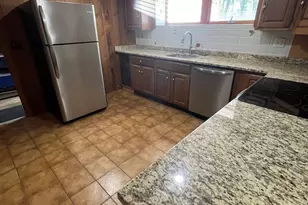 340 Albion St, Wakefield, MA 01880 - Photo 3