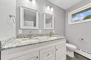 655 Gardners Neck Road, Swansea, MA 02777 - Photo 21