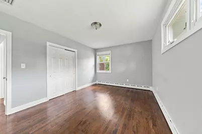 655 Gardners Neck Rd, Swansea, MA 02777 - Photo 27