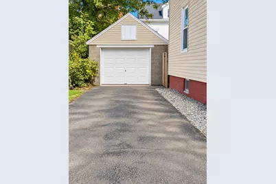 16 Exeter St #16, Easthampton, MA 01027 - Photo 15