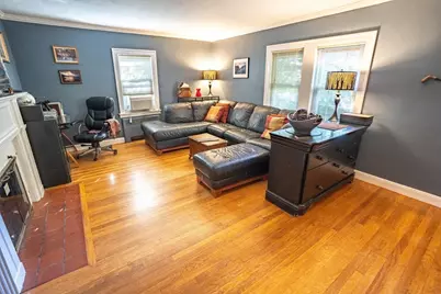 26-28 Wessex Rd #28, Newton, MA 02459 - Photo 3