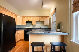 392 Norfolk St, Cambridge, MA 02139 - Photo 3
