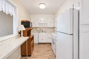 440 North Ave, Haverhill, MA 01830 - Photo 17
