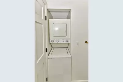 21 Park St #1L, Haverhill, MA 01830 - Photo 11