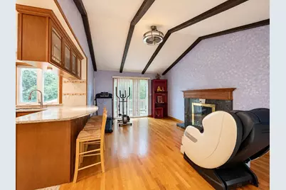 231 Waltham St, Newton, MA 02465 - Photo 5