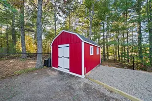 10 Spectacle Pond Terrace, Wareham, MA 02538 - Photo 31