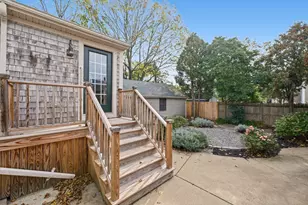 194 Clinton St, New Bedford, MA 02740 - Photo 29