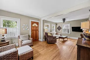 194 Clinton St, New Bedford, MA 02740 - Photo 5