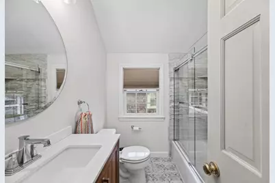 194 Clinton St, New Bedford, MA 02740 - Photo 27