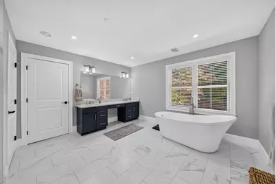 24 Douglas St, Weymouth, MA 02190 - Photo 19