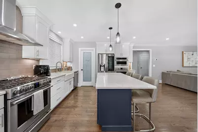 24 Douglas St, Weymouth, MA 02190 - Photo 7