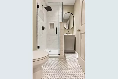 24 Albion Pl #1, Boston, MA 02129 - Photo 33