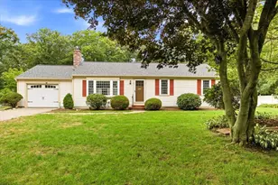21 Oxford Rd, Sandwich, MA 02537 - Photo 1