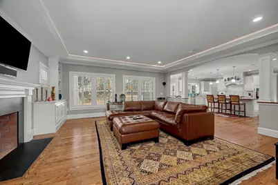 933 South St, Needham, MA 02492 - Photo 7