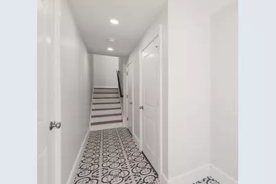 84 Post Island Rd, Quincy, MA 02169 - Photo 31