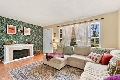 5 Maxine Cir, Easthampton, MA 01027 - Photo 7