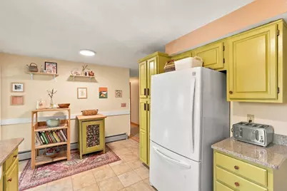 5 Maxine Cir, Easthampton, MA 01027 - Photo 9