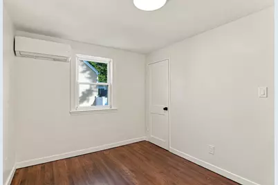 19 1/2 Lillian St, Woburn, MA 01801 - Photo 13