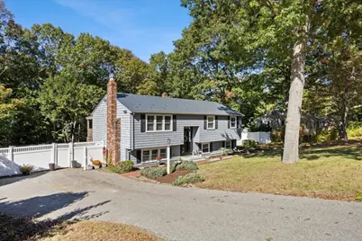 33 Lantern Ln, Plymouth, MA 02360 - Photo 3