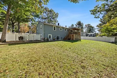 33 Lantern Ln, Plymouth, MA 02360 - Photo 5
