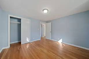28 Auriga St, Boston, MA 02122 - Photo 15