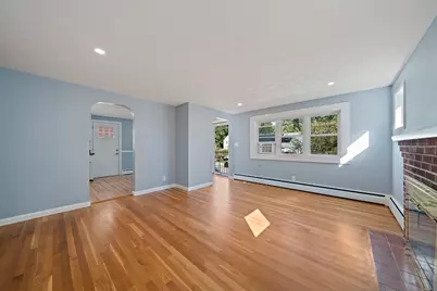 28 Auriga St, Boston, MA 02122 - Photo 5