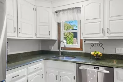 78 Jackson Ave, Dracut, MA 01826 - Photo 17