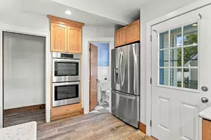 14 Windsor Pl, Longmeadow, MA 01106 - Photo 15