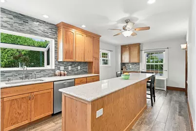 14 Windsor Place, Longmeadow, MA 01106 - Photo 13