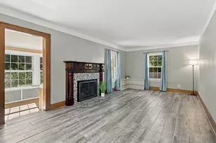 14 Windsor Pl, Longmeadow, MA 01106 - Photo 19