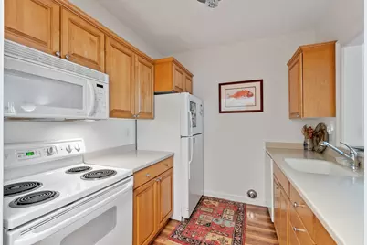 27 Hartland Way #106, Acton, MA 01720 - Photo 5