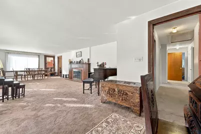 10 Davenport St, Worcester, MA 01610 - Photo 9