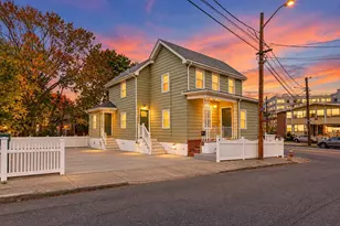 24 Lummus Ct, Lynn, MA 01904 - Photo 1