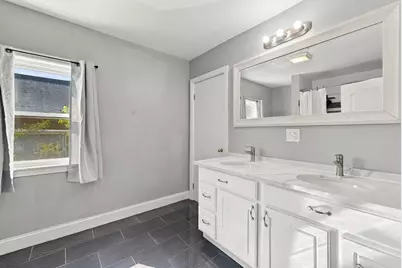 24 Lummus Ct, Lynn, MA 01904 - Photo 27