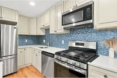 24 Lummus Ct, Lynn, MA 01904 - Photo 7