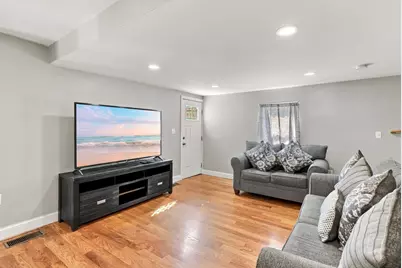 24 Lummus Ct, Lynn, MA 01904 - Photo 3