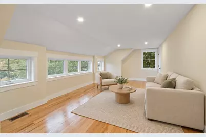 346 Rogers St, Lowell, MA 01852 - Photo 27