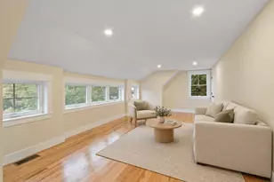 346 Rogers St, Lowell, MA 01852 - Photo 27