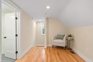 346 Rogers St, Lowell, MA 01852 - Photo 33