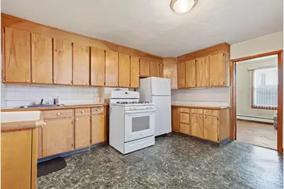 94 Chelsea St, Boston, MA 02128 - Photo 13