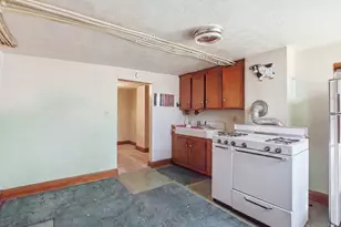 94 Chelsea St, Boston, MA 02128 - Photo 19