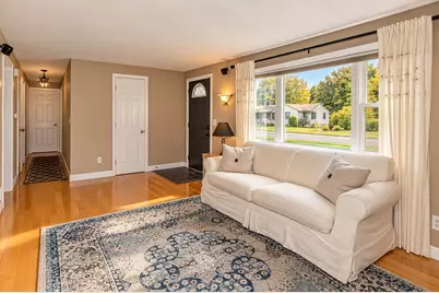 70 Strawberry Hill Rd, Agawam, MA 01030 - Photo 7