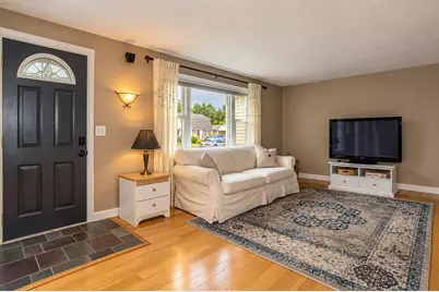 70 Strawberry Hill Rd, Agawam, MA 01030 - Photo 5