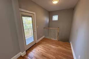 13 Spring St, Somerville, MA 02143 - Photo 17
